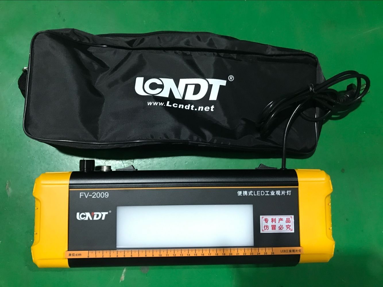 Негатоскоп FV-2009 LED